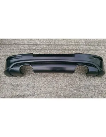 Lame / Diffuseur du Pare-chocs Arrière VW GOLF V R32 (version avec une double sortie pour pot final d'echappement) - Maxton