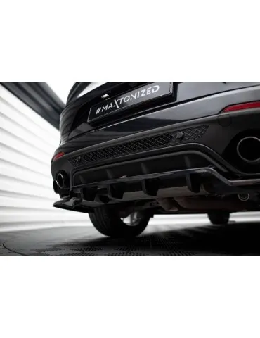 Diffuseur central Arrière (avec une barre verticale) ALFA ROMEO Stelvio Quadrifoglio MK1 - Maxton