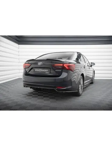 Diffuseur central Arrière (avec une barre verticale) TOYOTA AVENSIS SEDAN MK3 Facelift - Maxton