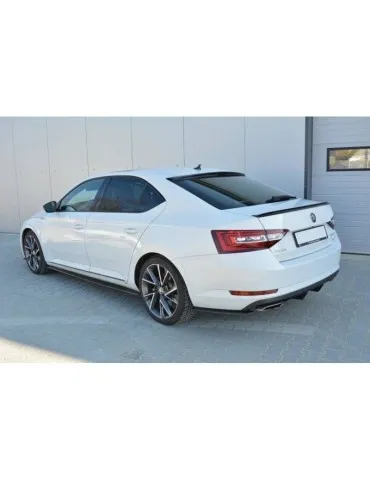 Prolongement de lunette Arrière SKODA SUPERB MK3 / MK3 FL Hatchback - Maxton
