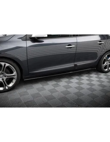 Extension / Rajout de Bas de caisse Renault Megane GT MK3 Facelift - Maxton