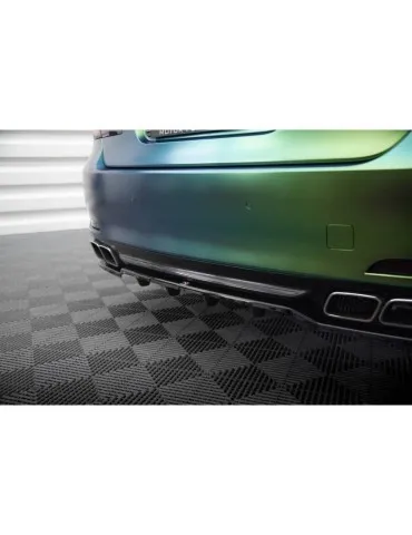 Diffuseur central Arrière (avec une barre verticale) BMW 7 F01 - Maxton