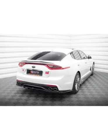 Diffuseur central Arrière (avec une barre verticale) KIA STINGER GT-Line MK1 - Maxton
