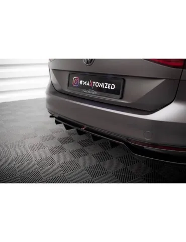 Diffuseur central Arrière (avec une barre verticale) VOLKSWAGEN PASSAT R-Line B8 - Maxton