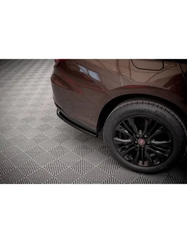 Diffuseur central Arrière (avec une barre verticale) FIAT TIPO S Sedan MK1 - Maxton