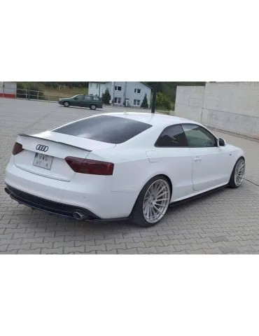 Diffuseur central Arrière AUDI A5 S-LINE Après Facelift (avec une barre verticale) - Maxton