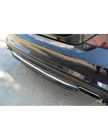 Diffuseur central Arrière MERCEDES CLS C218 (sans une barre verticale) AMG LINE - Maxton