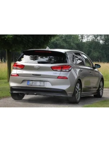 Diffuseur Lame / Diffuseur centrale Arrière (avec une barre verticale) HYUNDAI I30 MK3 HATCHBACK - Maxton