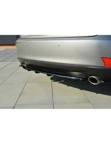 Diffuseur central Arrière LEXUS IS MK3 T (avec une barre verticale) - Maxton