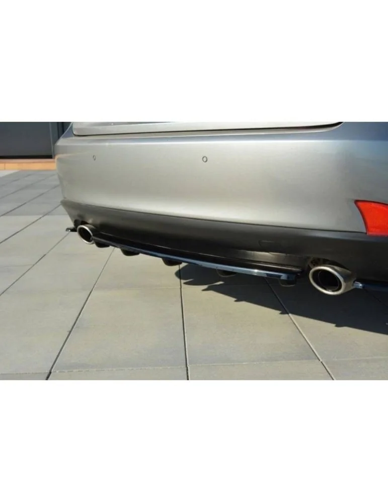 Diffuseur central Arrière LEXUS IS MK3 T (avec une barre verticale) - Maxton