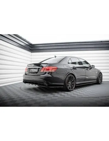 Diffuseur central Arrière (avec une barre verticale) MERCEDES-BENZ E63 AMG Sedan W212 Facelift - Maxton