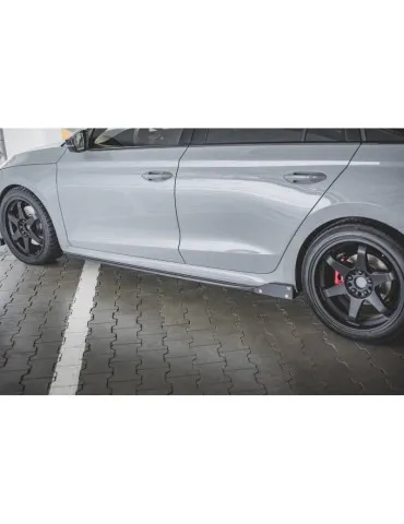 Extension / Rajout de Bas de caisse V.2 + Ailerons SKODA OCTAVIA RS Mk4 - Maxton