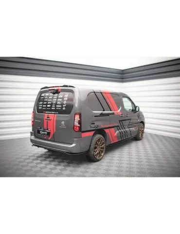 Diffuseur central Arrière (avec une barre verticale) PEUGEOT Partner Long MK3 - Maxton