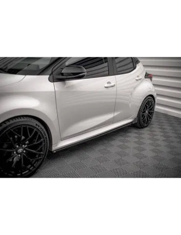 Extension / Rajout de Bas de caisse V.1 + Ailerons TOYOTA YARIS Mk4 - Maxton