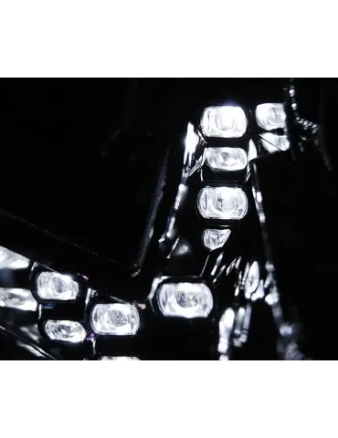 Phares à LED chromés pour FORD FOCUS MK3 11- 10.14