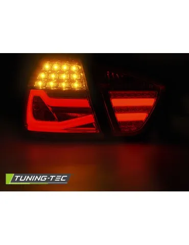 Feux arrière à LED fumés rouges pour BMW E90 03.05-08.08