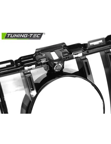 Calandre noire pour MERCEDES W205 18