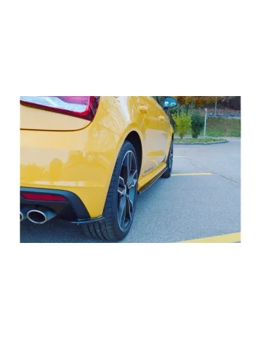 Rajouts de pare-chocs arrière en ABS Maxton Design pour Audi S1 8X (2014-2018) noir brillant
