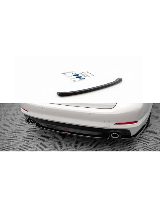 Diffuseur arrière central Maxton Design pour BMW Série 5 G30 noir brillant, vue d'ensemble de la pièce