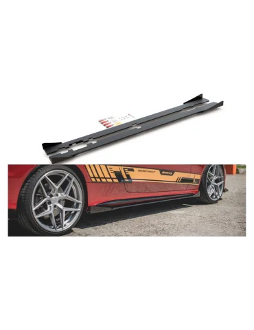 Rajouts de bas de caisse avec flaps Mercedes-AMG C43 Coupé noir mat
