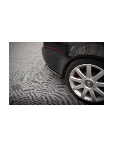 Rajouts de pare-chocs arrière Audi A4 B7 noir brillant