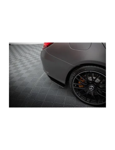 Rajouts arrière Street Pro C63 AMG W205 restylée noir mat