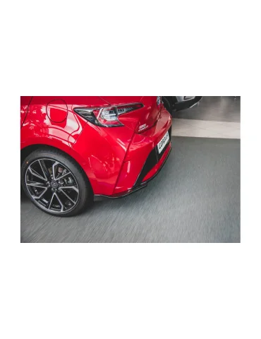 Splitter arrière central Toyota Corolla XII Hatchback noir brillant